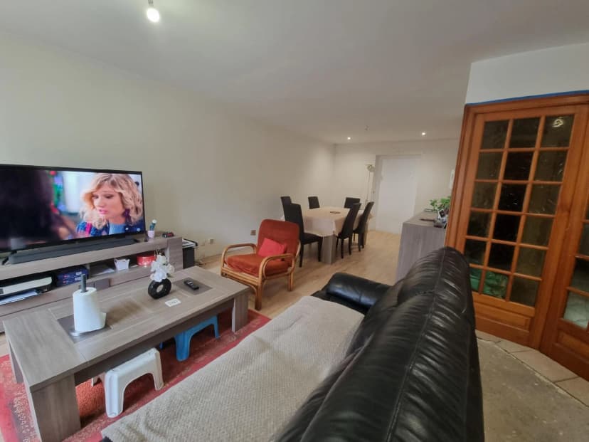 thumbnail of estate's photo